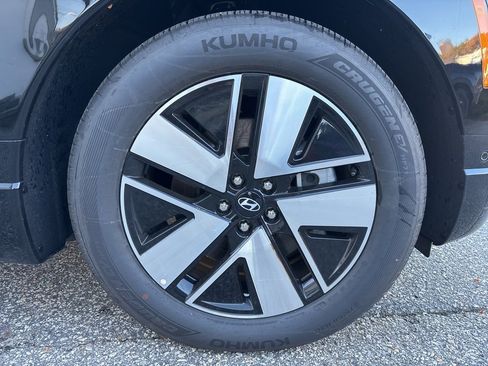 New 2026 Hyundai Ioniq 9 SEL image 9