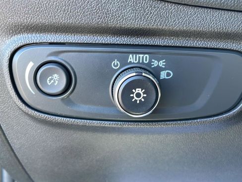 Used 2024 Chevrolet Equinox LT w/ LPO, Floor Liner Package FWD image 12