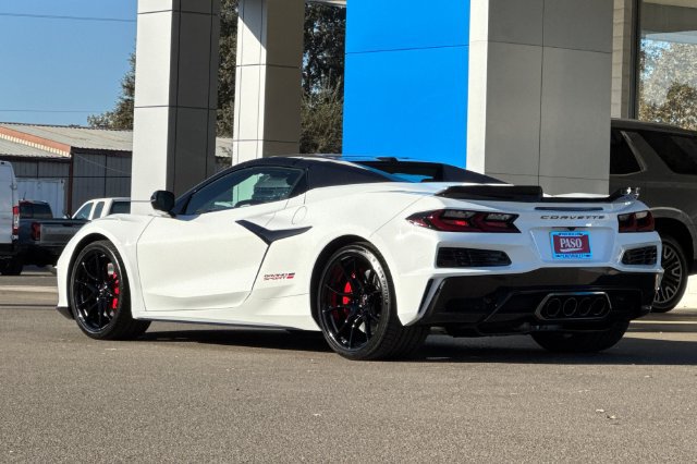 New 2027 Chevrolet Corvette Grand Sport RWD image 9