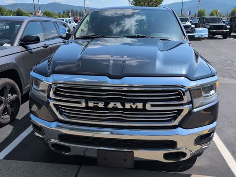 Used 2019 RAM 1500 Laramie w/ Off Road Group AWD/4WD image 2