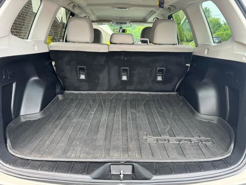 Used 2018 Subaru Forester 2.5i Premium w/ All-Weather Package AWD/4WD image 23