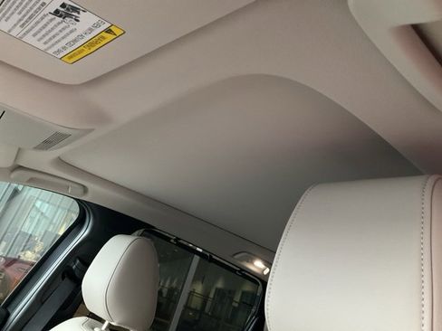 Used 2025 MAZDA CX-90 Plug-In Hybrid w/Premium Sport image 7