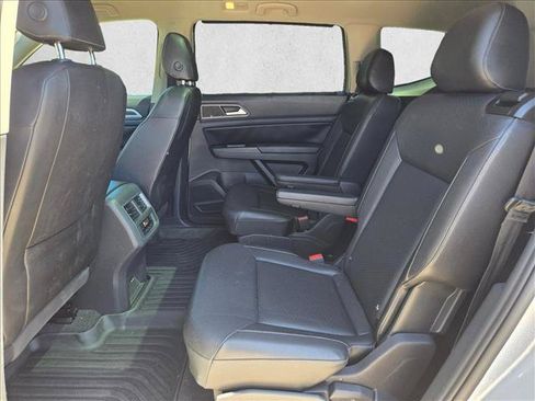 Used 2019 Volkswagen Atlas SEL FWD image 19