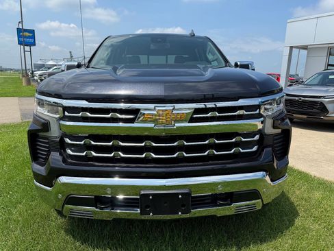 Certified 2022 Chevrolet Silverado 1500 LTZ image 2