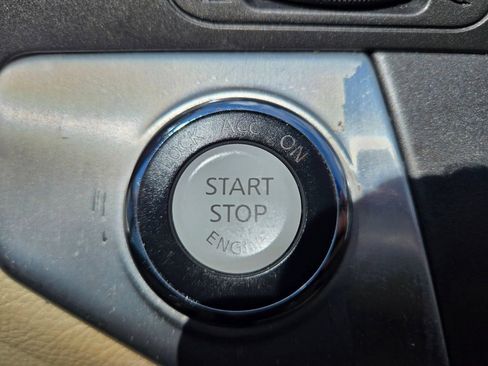 Used 2014 Nissan Murano S AWD/4WD image 36