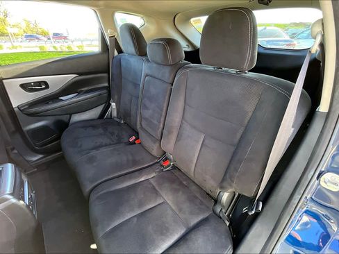Used 2019 Nissan Murano S FWD image 21