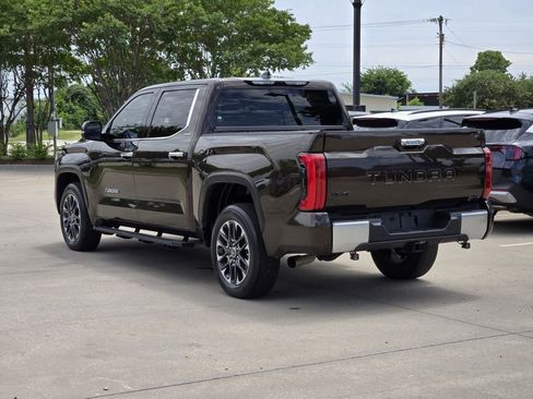 Used 2022 Toyota Tundra Limited AWD/4WD image 3