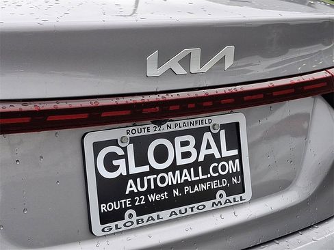 Used 2023 Kia Forte LXS image 29