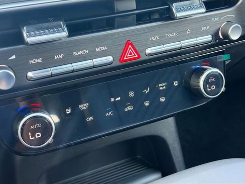 New 2026 Hyundai Palisade FWD Hybrid image 16