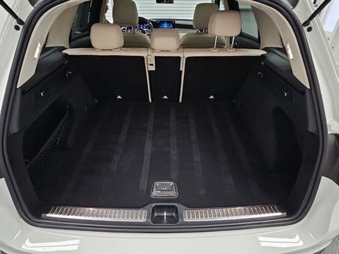 Used 2022 Mercedes-Benz GLC 300 image 33