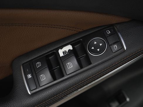Used 2015 Mercedes-Benz GLA 250 4MATIC image 19