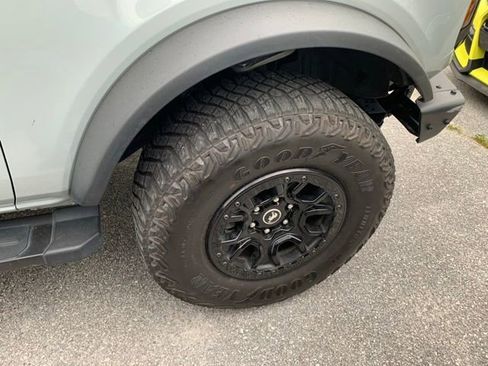 Used 2023 Ford Bronco Wildtrak AWD/4WD image 10