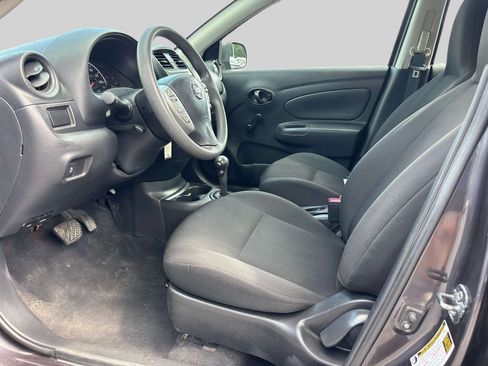 Used 2015 Nissan Versa S Plus FWD image 10