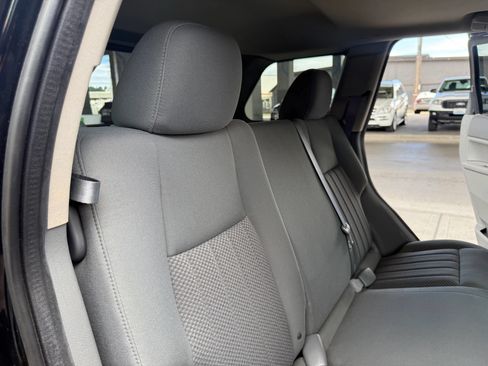 Used 2006 Jeep Grand Cherokee Laredo AWD/4WD image 19
