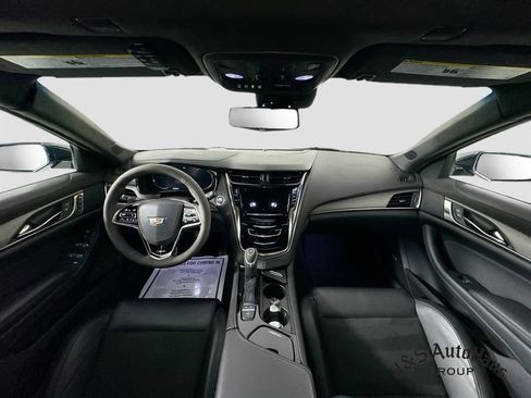 Used 2019 Cadillac CTS V w/ Carbon Fiber Package RWD image 29