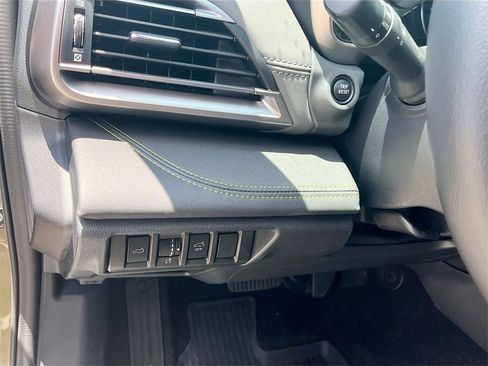 Used 2025 Subaru Outback Onyx Edition image 10