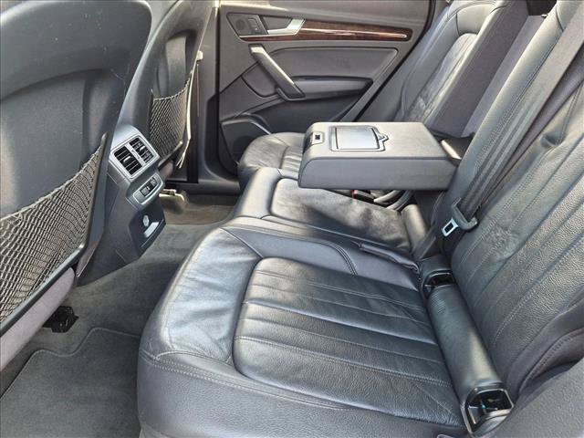 Used 2018 Audi Q5 2.0T Premium w/ Convenience Package AWD/4WD image 17