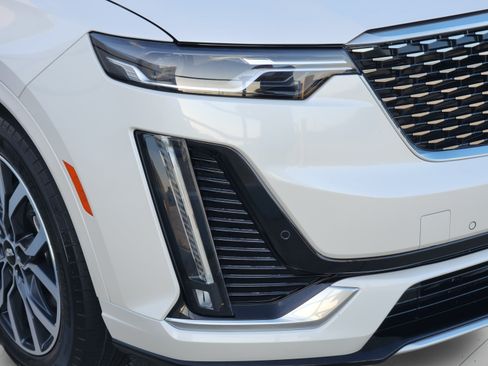 Used 2023 Cadillac XT6 Luxury FWD image 7