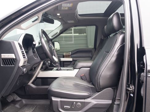 Used 2016 Ford F150 Lariat w/ Equipment Group 502A Luxury AWD/4WD image 12