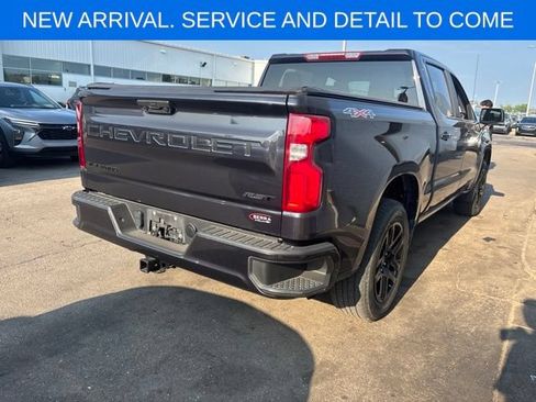Used 2023 Chevrolet Silverado 1500 RST w/ LPO, Dark Essentials Package AWD/4WD image 7