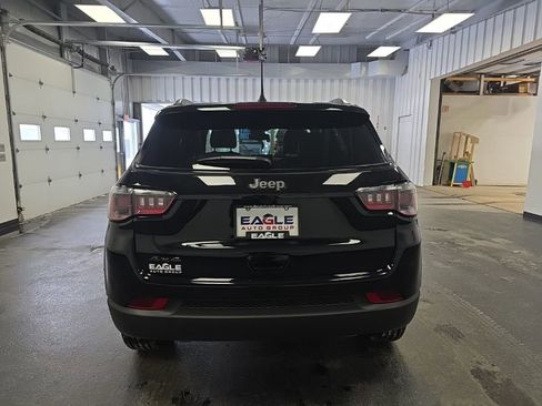 New 2026 Jeep Compass Latitude AWD/4WD image 10