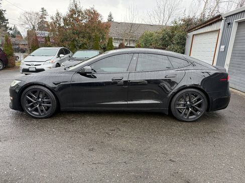 Used 2022 Tesla Model S image 4