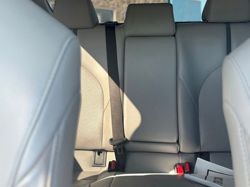 Used 2023 Toyota Camry XLE FWD image 18