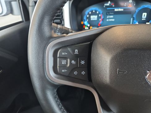 Used 2025 Ford Bronco Outer Banks image 26