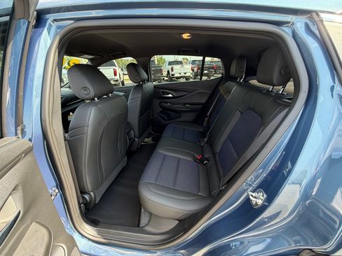 Used 2026 Buick Envista Preferred w/ Convenience II Package FWD image 19