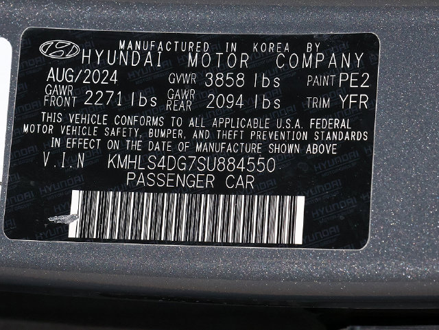 Used 2025 Hyundai Elantra SEL FWD image 37