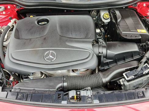 Used 2015 Mercedes-Benz GLA 250 4MATIC image 26