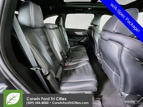 Used 2023 Acura MDX A-Spec AWD/4WD image 17