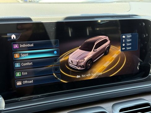 New 2025 Mercedes-Benz GLS 450 4MATIC image 10