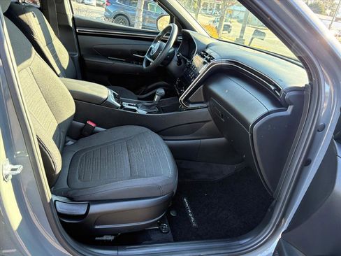 Certified 2024 Hyundai Santa Cruz SEL image 16