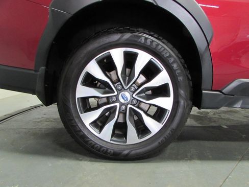 Used 2024 Subaru Outback Limited XT AWD/4WD image 9