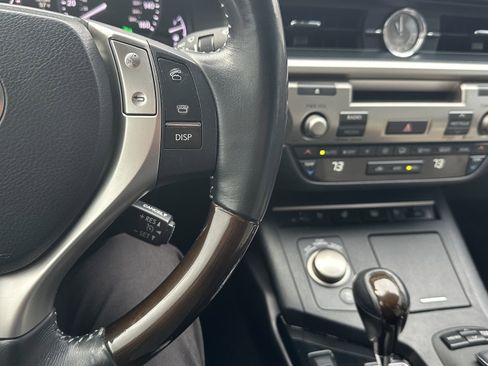 Used 2013 Lexus ES 350 image 21