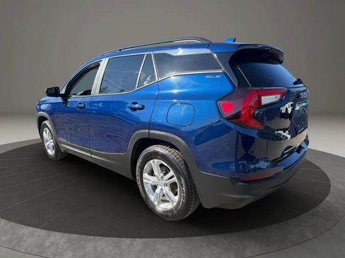 Used 2023 GMC Terrain SLE w/ Driver Convenience Package AWD/4WD image 7