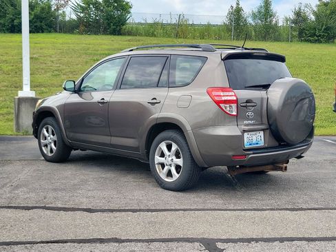Used 2012 Toyota RAV4 Limited w/ Premium Plus Value Pkg AWD/4WD image 7