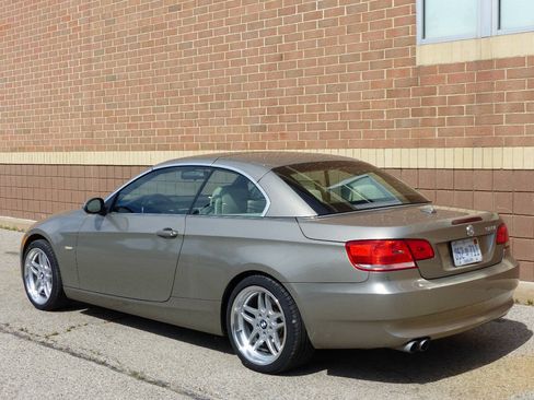 Used 2008 BMW 328i Convertible RWD image 8