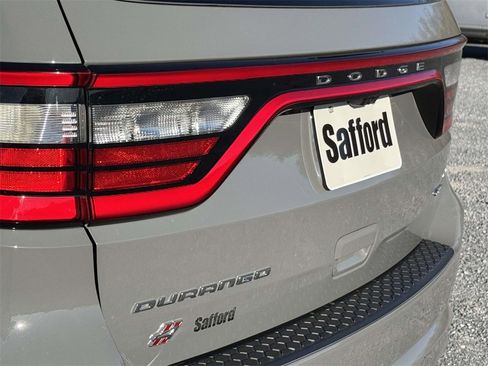 Used 2025 Dodge Durango GT image 11