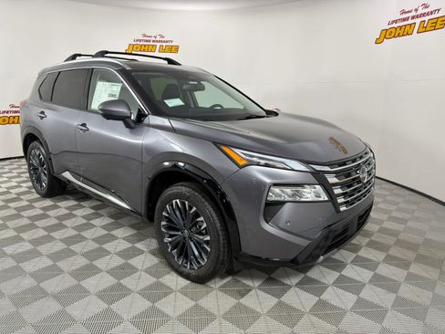 New 2026 Nissan Rogue Platinum w/ Platinum Premium Package image 8