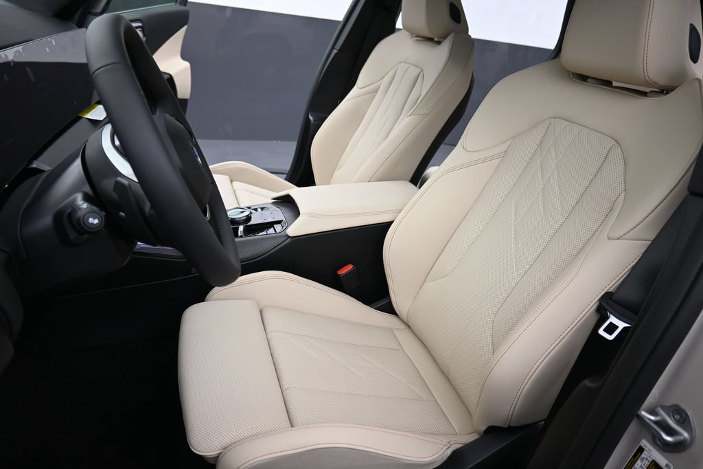 New 2026 BMW X3 xDrive30i w/ Premium Package AWD/4WD image 11
