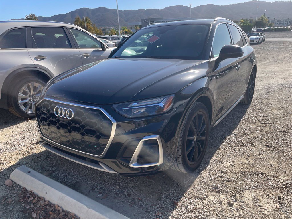 Used 2021 Audi Q5 e Premium Plus w/ Premium Plus Package AWD/4WD image 4