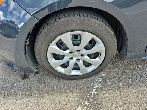 Used 2025 Toyota Corolla LE FWD image 26