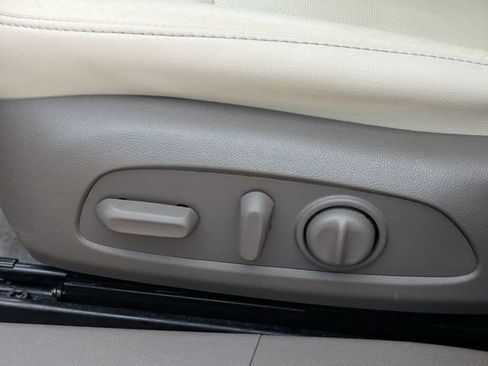 Used 2024 Chevrolet Malibu LT FWD image 20