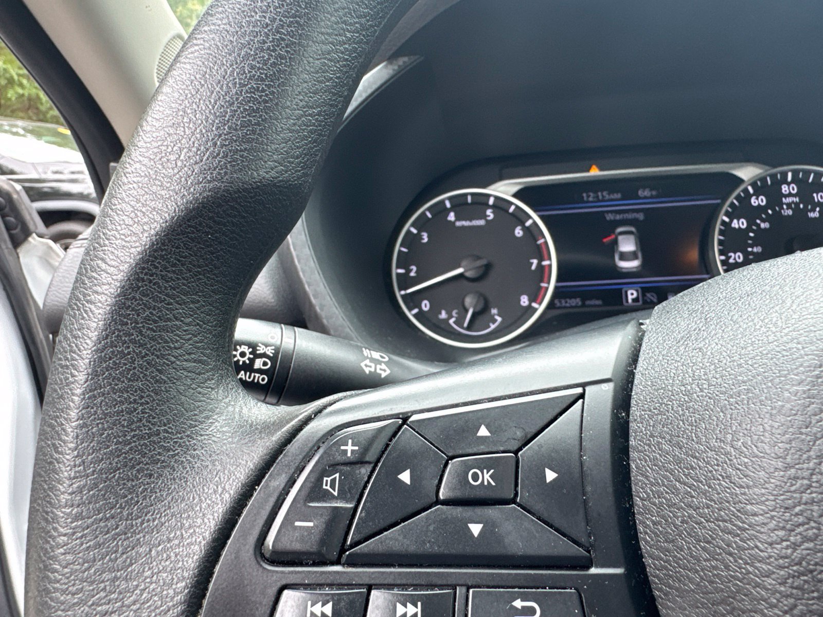 Used 2024 Nissan Sentra SV FWD image 15