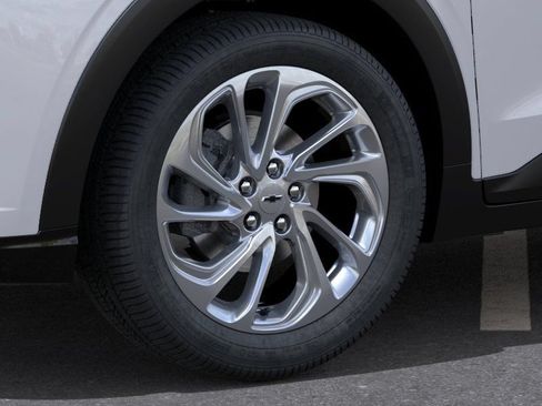 New 2027 Chevrolet Bolt LT FWD image 9