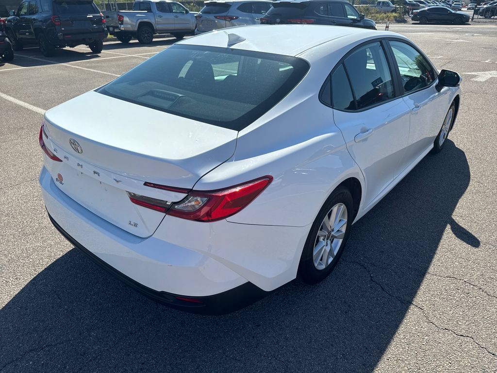 Used 2025 Toyota Camry LE FWD image 7