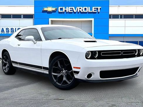Used 2017 Dodge Challenger SXT w/ Sound Group RWD image 1