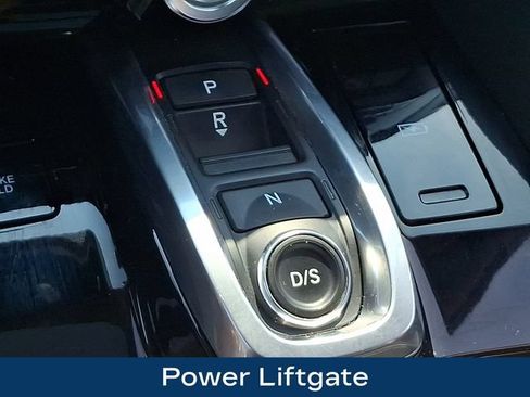 Used 2022 Acura MDX SH-AWD w/ Technology Package image 11
